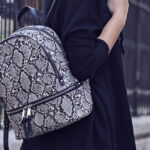 7 mochilas de mujer como bolso que harán que te enamores de este complemento para siempre