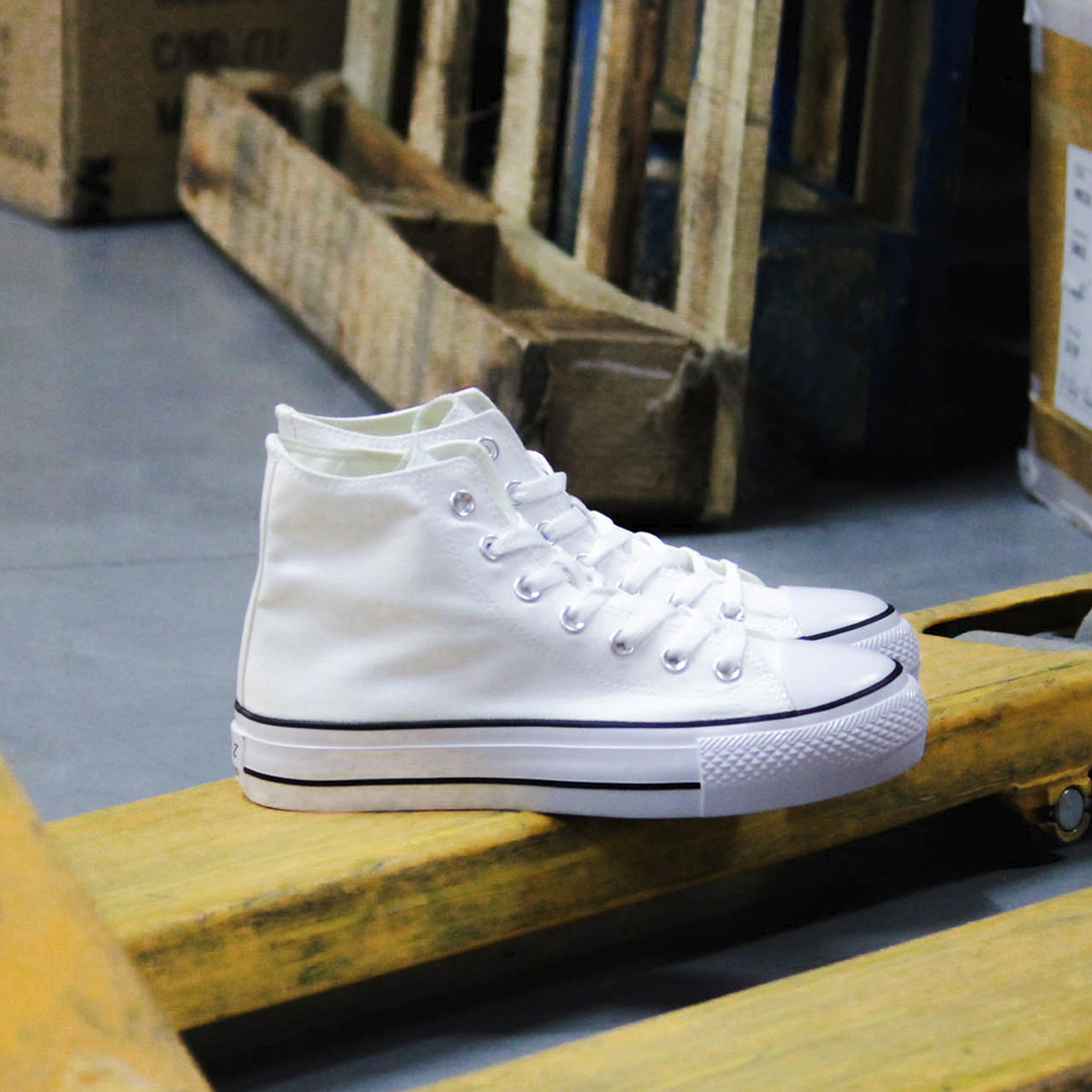 Zapatos para el día de la madre: Deportiva plataforma Catchalot AW015502