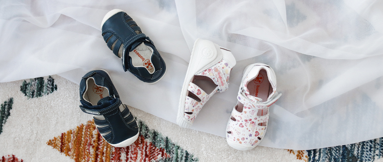 Las mejores sandalias Pablosky y Biomecanics para niños apuestan por los colores de moda