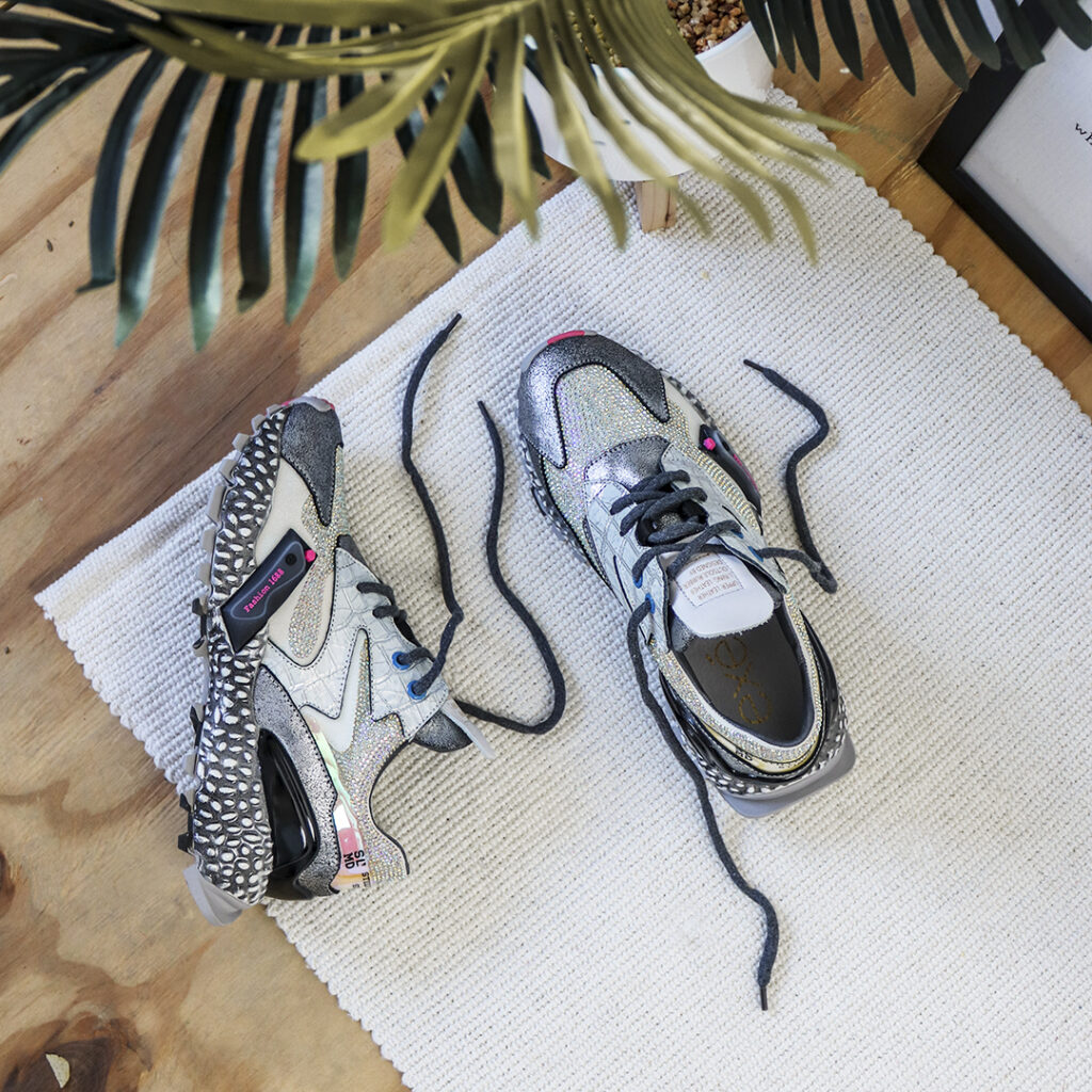 Chunky shoes Sneakers detalles brillos Exé 929-1 Chunky shoes Sneakers detalles brillos Exé 929-1