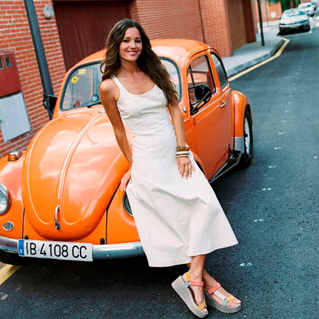 Cómo combinar tus sandalias nuevas con tu vestido favorito de verano: looks de día y de noche